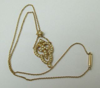 Vintage Goldtone & Faux Seed Pearl Pendant Chain Necklace Delicate & Pretty