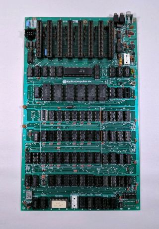 Vintage Apple Ii Plus Ii,  Computer Motherboard 820 - 0044 - D Logic Board 11