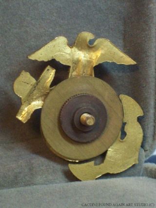Vintage US Marine Corps WWII USMC EGA Screw Back Insignia Pin United States Gold 2