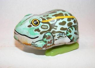Vintage Large Yone Made In Japan Tin Litho Wind Up Hopping Frog