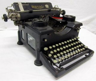 Vintage Royal Typewriter Co.  Glass Side & Glass Key Open Face Typewriter 10