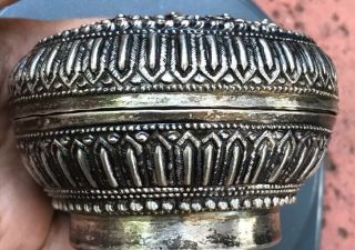 Vtg Antique 4” Thai Silver Repousse Betel Nut Lime Paan Lidded Box Bird Stamp 2