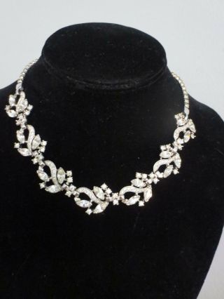 Wow Elegant Vintage Pronged Rhinestone Necklace Pennino