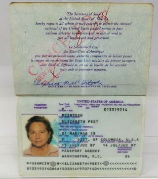 Vintage US Passport Elizabeth P.  McIntosh - MacDonald - OSS/MO CIA SPY GIRLS 11
