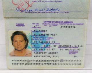 Vintage US Passport Elizabeth P.  McIntosh - MacDonald - OSS/MO CIA SPY GIRLS 2