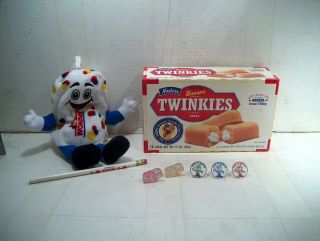 Vintage Twinkies Banana (1998) 5 Rings,  Pencil,  Freddy Plush Toy