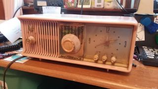 Motorola 56cd 1956 Vintage Vacuum Tube Clock Radio - Pink - Sounds Great