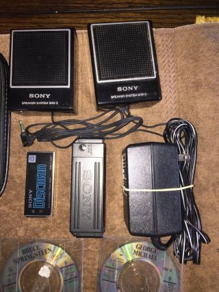 Sony Discman D - 88 CD Player Pocket Discman Vintage 1988 4