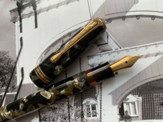 Vintage restored Danish 1930s PENOL Ambassador Green Marble No.  15 fountain pen 5