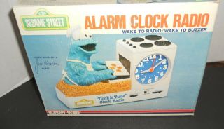 Vintage 1977  Sesame Street Cookie Monster Cookie Time Clock Radio MIB 2