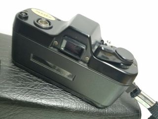 Pentax Auto 110 Film Camera W/ 24mm F/2.  8 lens Case Manuals AF100P Flash Vintage 6