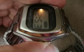 vintage seiko quartz lc 0532 - 5009 single button lcd watch rare from 1977 japan 3
