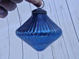 Old Vintage 3.  25  Heavy Ribbed Cobalt Blue Glass Kugel / Ornament