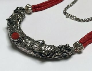VINTAGE CHINESE RARE STERLING SILVER DOUBLE DRAGON CORAL BEADS NECKLACE 19 