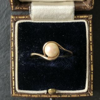 Vintage 9 Carat Gold Pearl Solitaire Ring