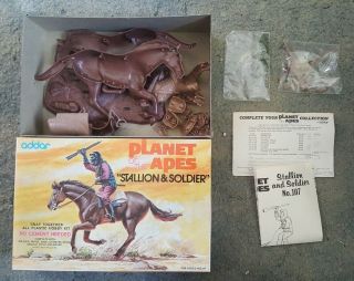 RARE Planet of the Apes POTA Stallion and Soldier model kit MIB 1974 3