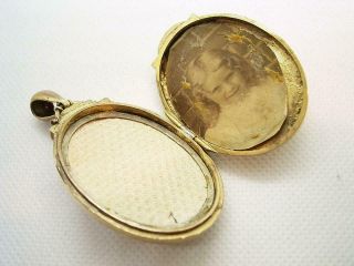 VERY LARGE ANTIQUE VICTORIAN GILT PINCHBECK LOCKET WITH NATURAL CORAL & GARNET 6