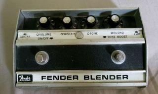 1972 Fender Blender Fuzz Pedal Vintage Insane Tones Shoegaze Doom Noise