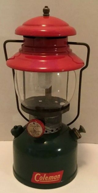 Vintage Coleman Christmas Lantern 200a 9/51 Coleman Globe