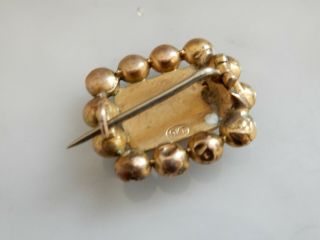A VICTORIAN ANTIQUE 9 CT GOLD GARNET AND SEED PEARL BROOCH 6