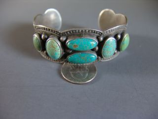 Large and Heavy Vintage Navajo Silver and Turquoise Bracelet with 6 Stones 8