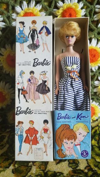 Vintage Barbie Doll No.  850 Platinum Bubble Cut Blonde & Box Dated 1962