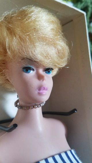 VINTAGE BARBIE DOLL NO.  850 PLATINUM BUBBLE CUT BLONDE & BOX DATED 1962 8