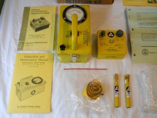 Vintage Civil Defense Radiation Detection Kit CD V - 777 - 2 2