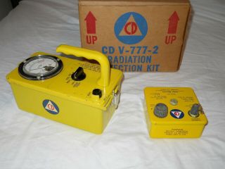 Vintage Civil Defense Radiation Detection Kit CD V - 777 - 2 8