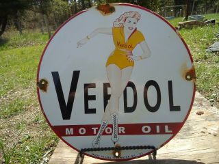 Old Vintage 1953 Veedol Motor Oil Porcelain Enamel Gas Pump Sign