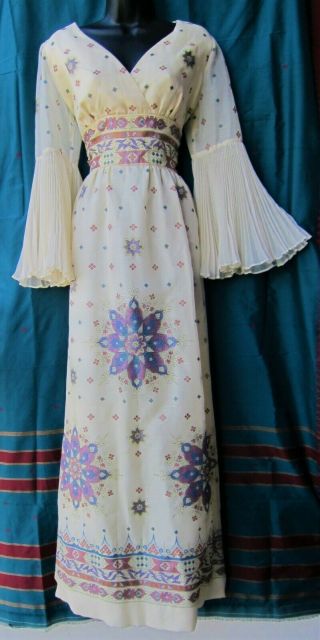 Vtg 1970s Ivory Alfred Shaheen Hand Painted Purple & Teal Pleated Sleeve Dress
