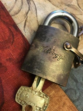 Vintage Kelloggs Cereal Company Best Padlock With Key & Chain Collectible USA 5