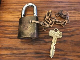 Vintage Kelloggs Cereal Company Best Padlock With Key & Chain Collectible USA 7