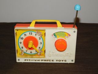 Vintage Toy 1971 Fisher Price Hickory Dickory Dock Wind Up Clock Music Radio Box
