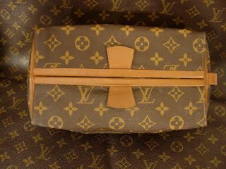 Vintage Louis Vuitton Fc Cosmetic Accessory Luggage Travel Dopp Rare Handsome Lv
