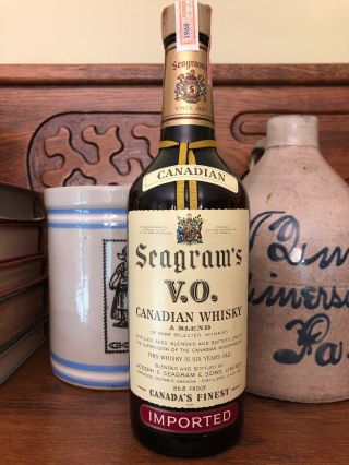 Seagrams Vo Canadian Whiskey Bottle Vintage 1968 Tax Stamp Estate Find