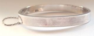 Stunning 925 Sterling Silver Bangle Plain Simple Safety Chain Vintage Retro