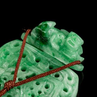 Antique Jadeite Necklace Pendant Imperial Green Carved Jade 88 Grams Amulet 5
