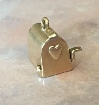14k Yellow Gold Mail Box Postal Heart Love Notes Moving Charm Pendant