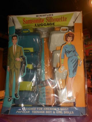 Vintage Barbie Doll Size Samsonite Luggage Set His & Hers Mib Nrfb Giftset Rare