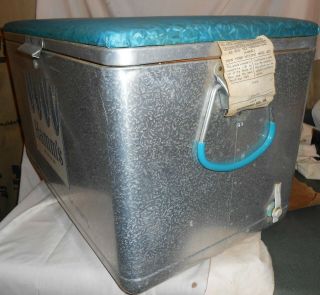 VINTAGE HAMM ' S BEER ALUMINUM COOLER 22 X 13 X 13 