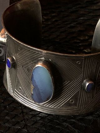 VINTAGE TABRA STERLING CUFF WITH BOULDER OPAL LABRADORIDITE AND ?CHRYSOPHASE 3