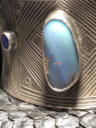 VINTAGE TABRA STERLING CUFF WITH BOULDER OPAL LABRADORIDITE AND ?CHRYSOPHASE 8