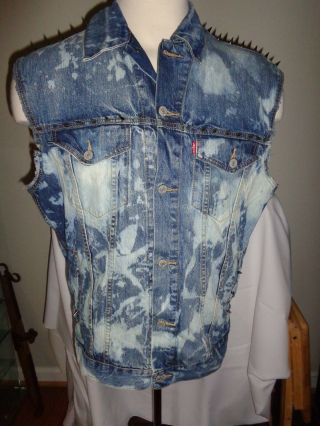 Vintage Levis Studded Punk Rock Acid Wash Denim Vest Size Xl