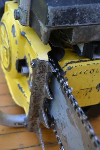 VINTAGE MCCULLOCH PRO 81 CHAINSAW WITH 28 