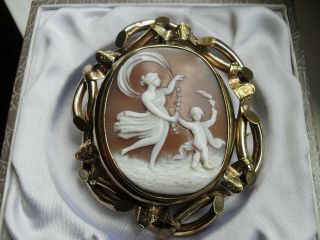 Large Antique Shell Cameo Brooch Stunning Quality
