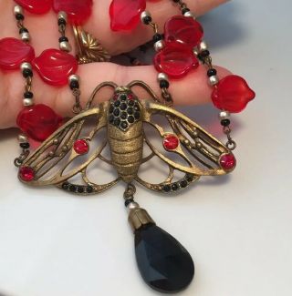 Vintage jewellery fabulous Czech art nouveau moth crystal festoon necklace 3
