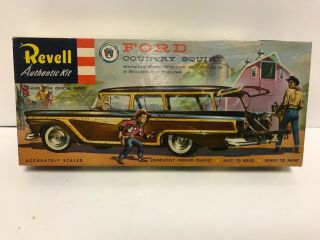 Ultra Rare Vintage Revell H - 1220:140 Ford Country Squire Issue Mib