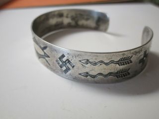 ANTIQUE VINTAGE STERLING SILVER CUFF BRACELET PAWN NATIVE AMERICAN INDIAN NAVAJO 2