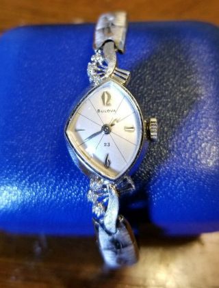 Vintage Bulova 14k White Gold & Diamond Ladies Watch 5ad 23 Jewel Estate